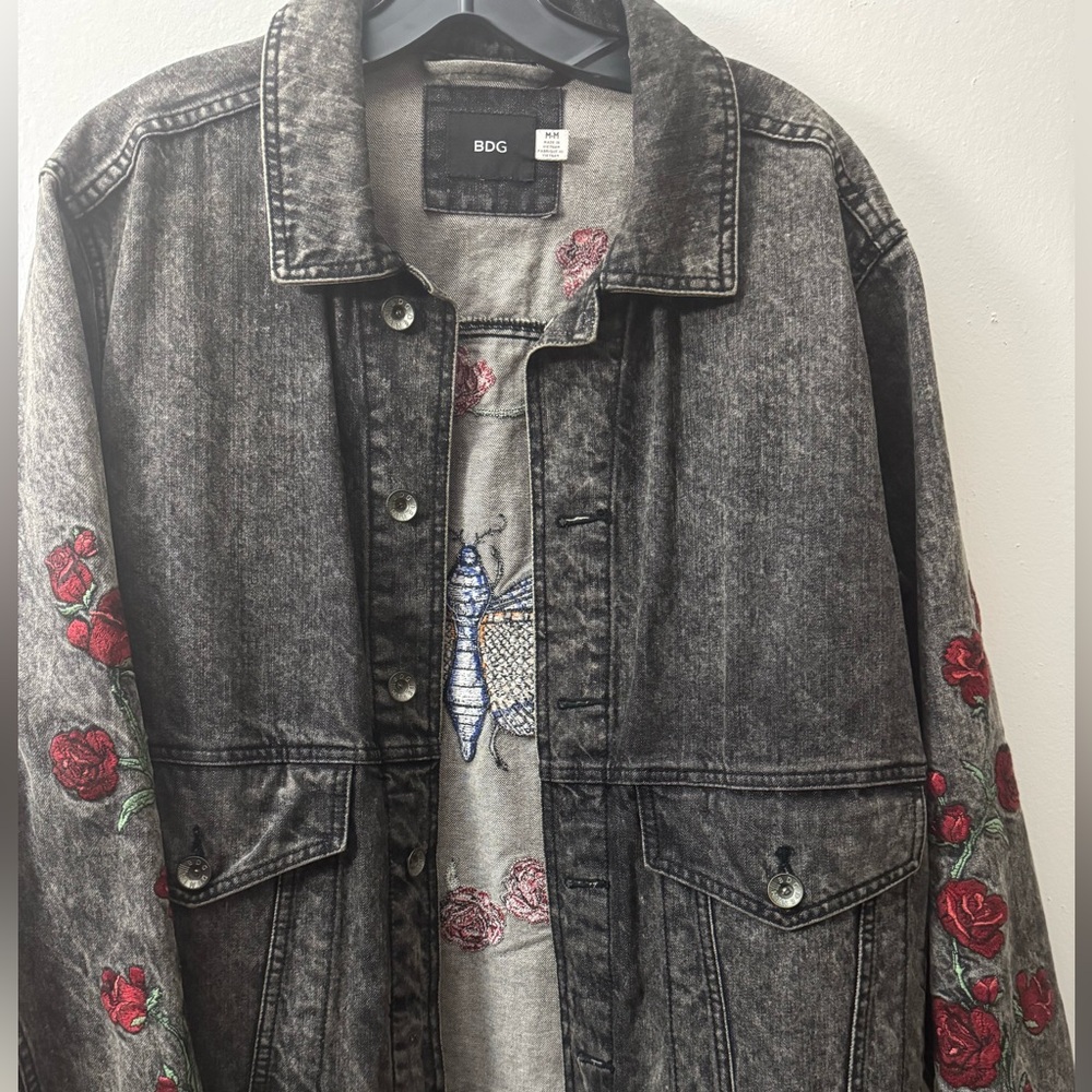BDG EMBROIDERED DENIEM JACKET